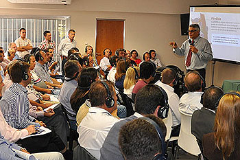 15 04 23 cursos de marcos manea b